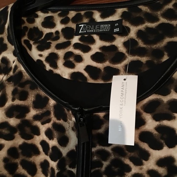 Animal print plus size jacket - Picture 2 of 8